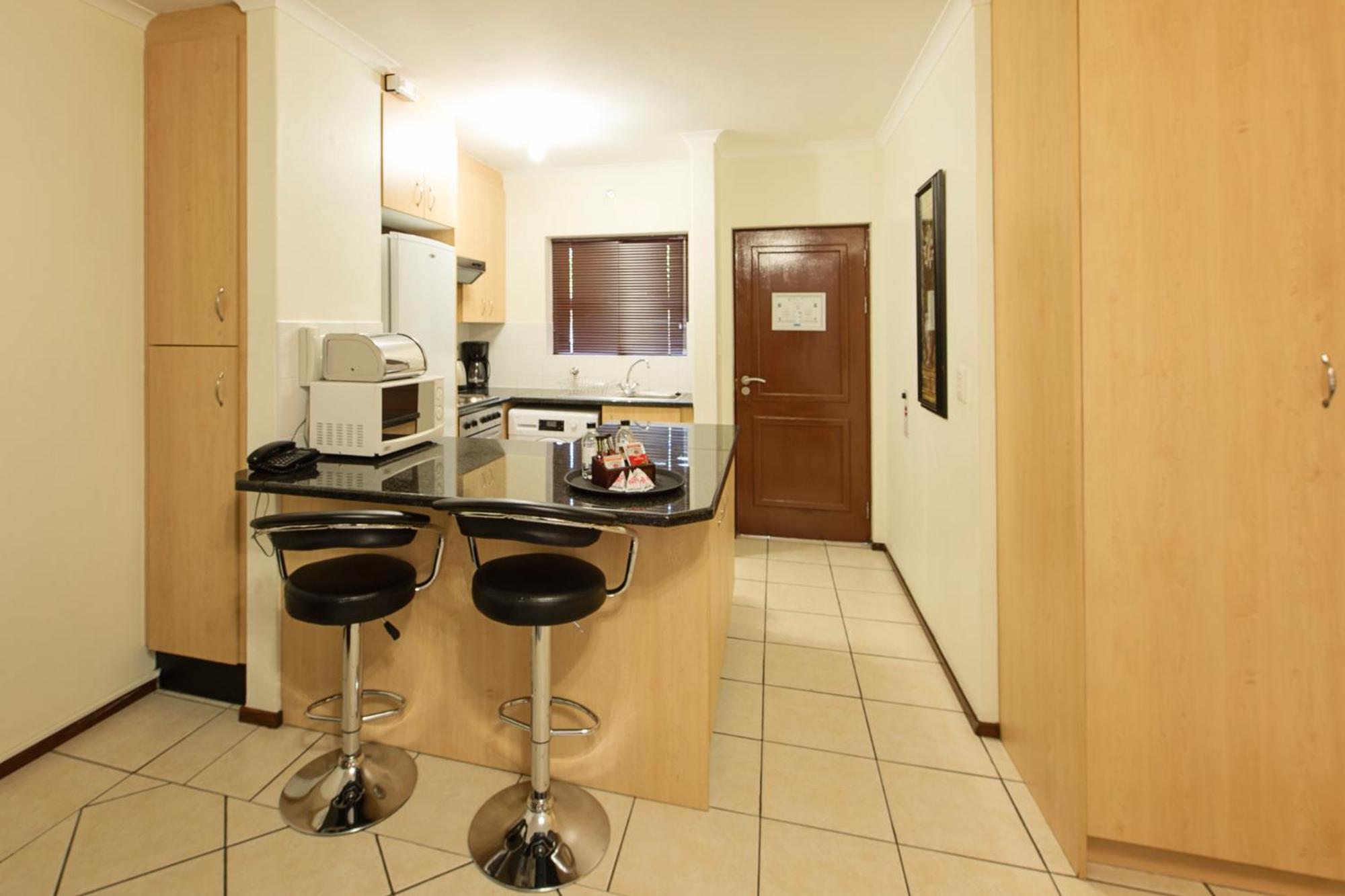 แซนด์ตัน ไทม์สแควร์ เซอร์วิซ อพาร์ตเมนต์ Apartment โจฮันเนสเบิร์ก ภายนอก รูปภาพ